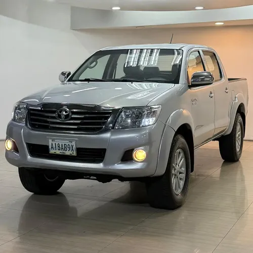 Toyota Hilux 2017 Plateado Caracas