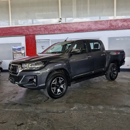 Toyota Hilux 2019 Gris Caracas