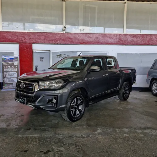 Toyota Hilux 2019 Gris Caracas