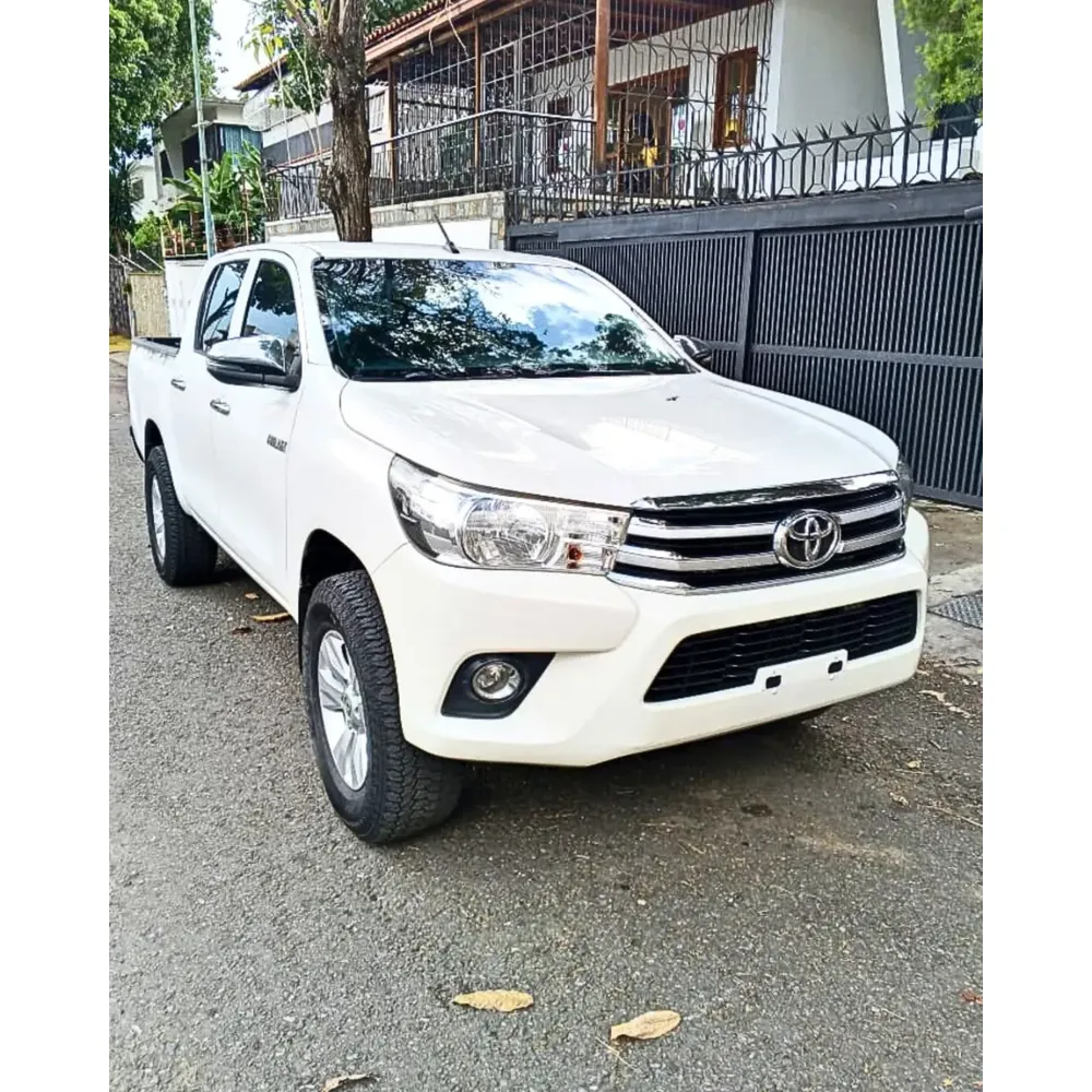 Toyota Hilux 2019 Gris Caracas