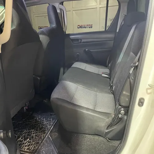 Toyota Hilux 2020 Blanco Caracas
