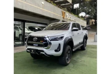 Toyota Hilux 2023 V6 Gasolina 2023 84.900$