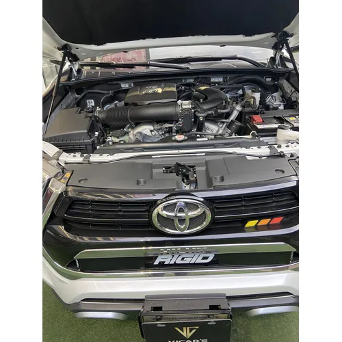 Toyota Hilux 2023 Blanco Caracas