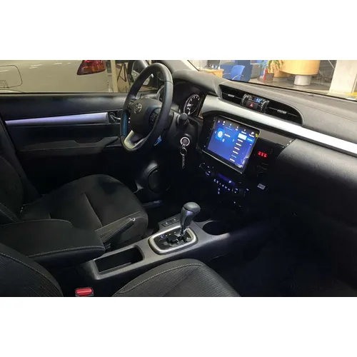 Toyota Hilux 2025 Gris Caracas