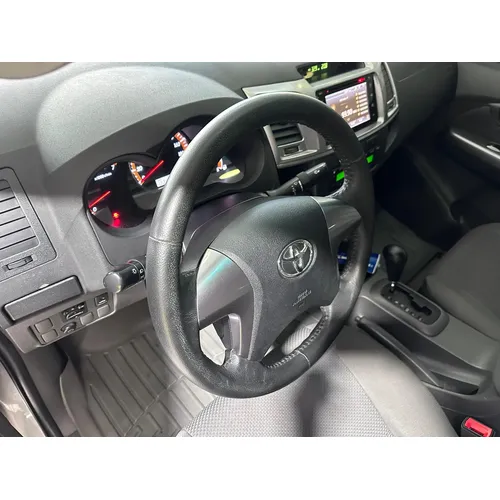 Toyota Hilux 2018 Plateado Caracas