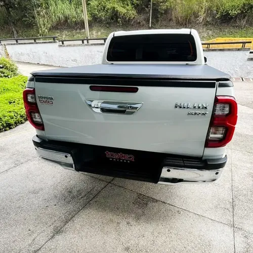 Toyota Hilux 2025 Blanco Los Teques
