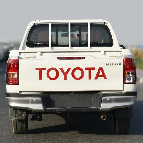 Toyota Hilux 2025 Blanco Caracas