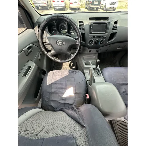 Toyota Hilux 2007 Plateado Lechería