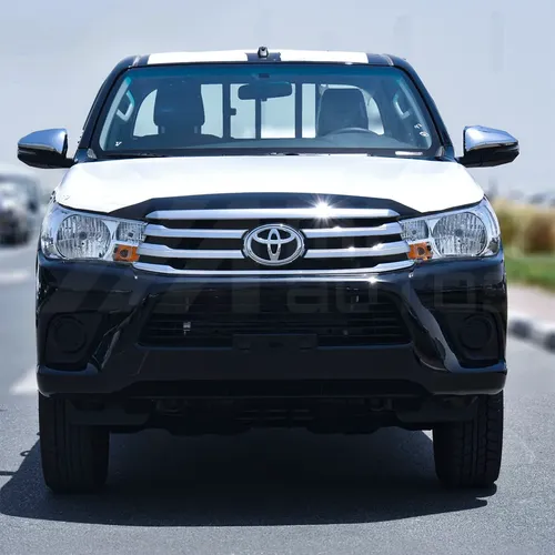 Toyota Hilux 2026 Gris Caracas