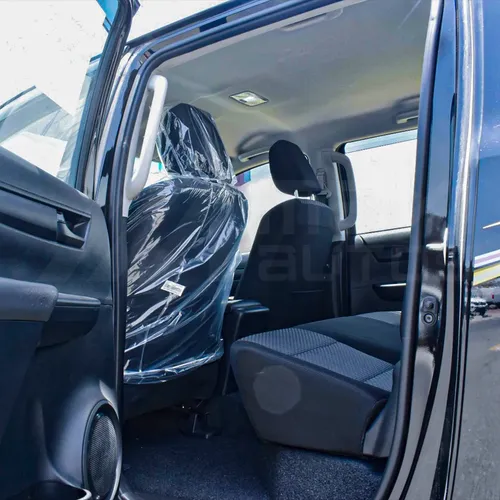 Toyota Hilux 2026 Gris Caracas