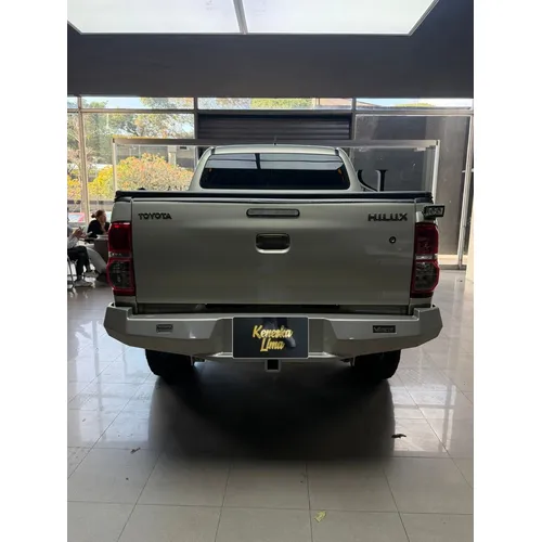 Toyota Hilux 2015 Plateado Caracas