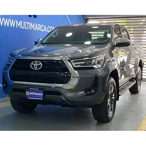Toyota Hilux 2025 Gris Caracas