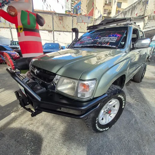 Toyota Hilux 2005 Verde Caracas