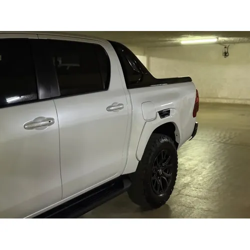 Toyota Hilux 2023 Blanco Valencia