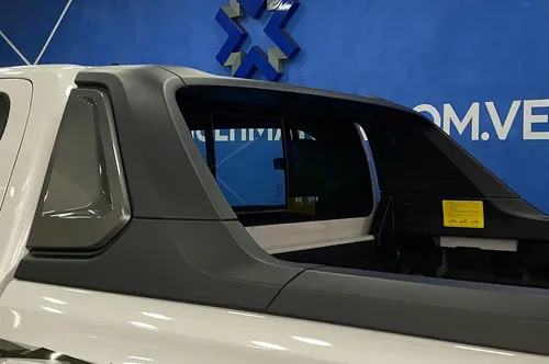 Toyota Hilux 2025 Blanco Caracas