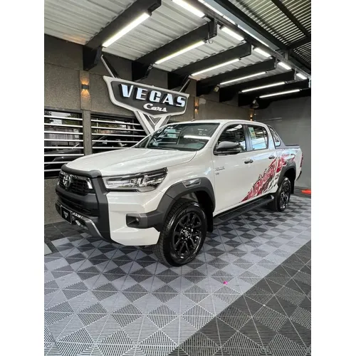 Toyota Hilux 2025 Blanco Barquisimeto