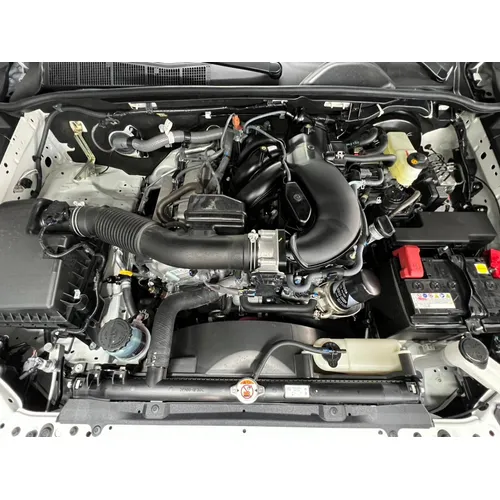 Toyota Hilux adventure 2025 Blanco Barquisimeto