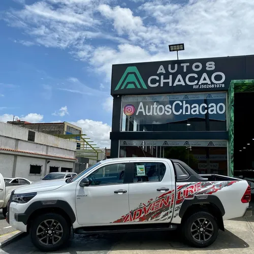 Toyota Hilux Adventure 2025 Blanco Caracas