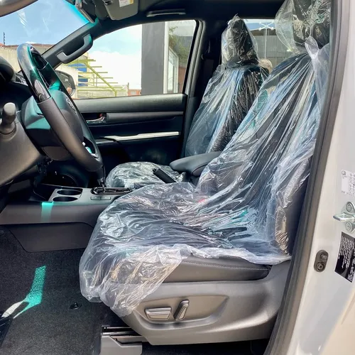 Toyota Hilux Adventure 2025 Blanco Caracas