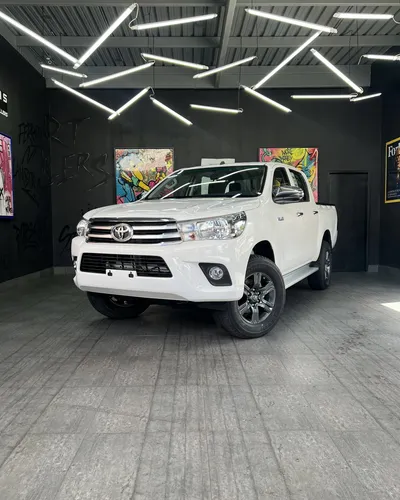 Toyota Hilux Dlx