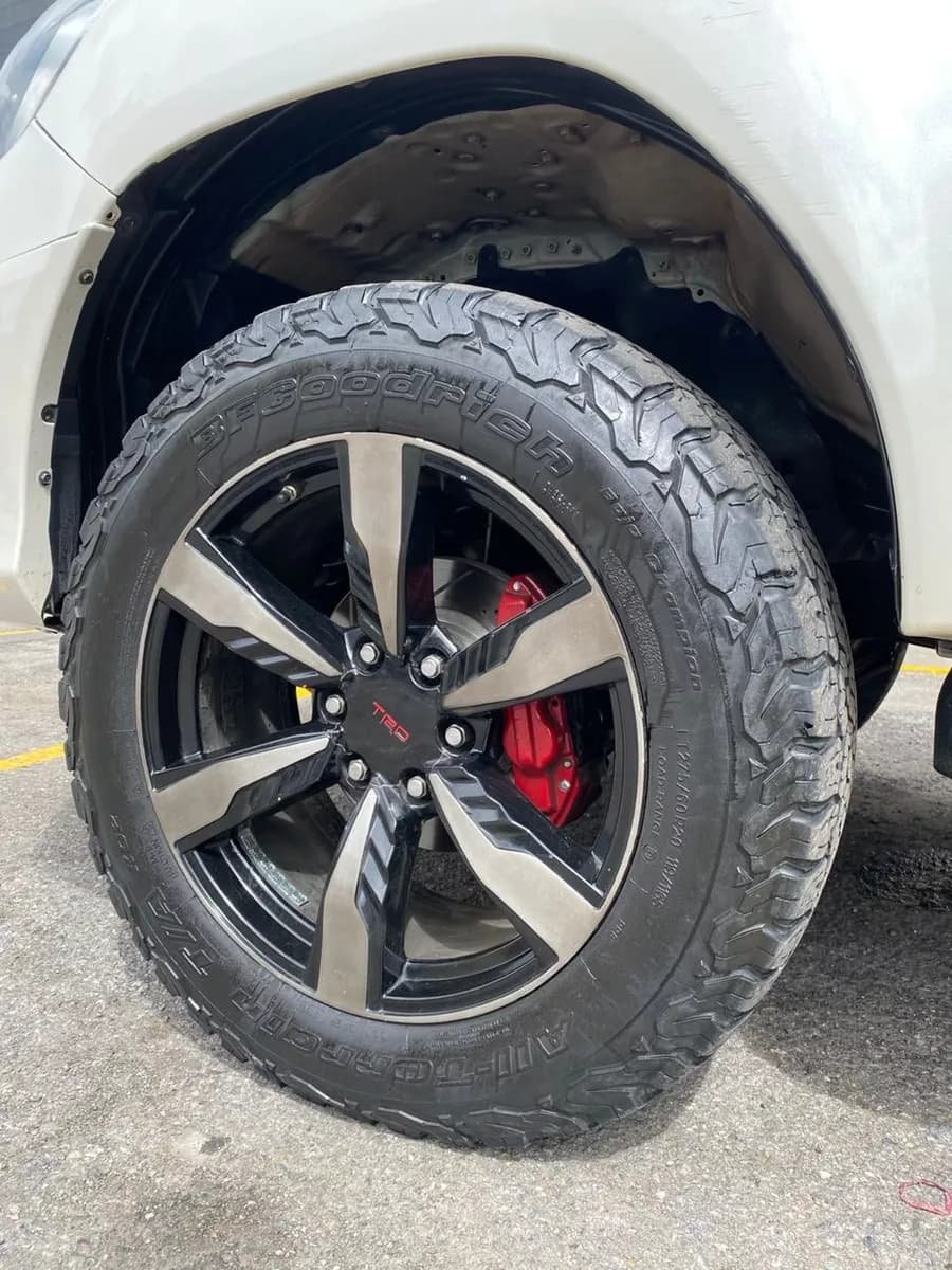 Toyota Hilux Dubai Trd 2018 Blanca