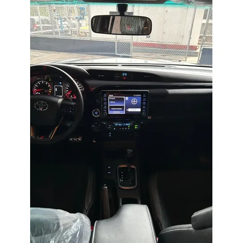Toyota Hilux GR 2024 Blanco Caracas