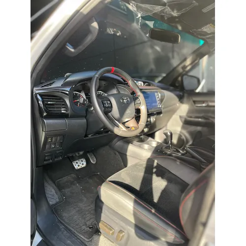 Toyota Hilux GR 2023 Blanco Caracas