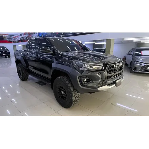 Toyota Hilux GR Sport 2024 Negro Caracas