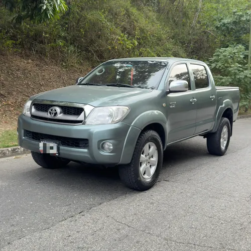Toyota Hilux Kavak 2012 Verde Caracas