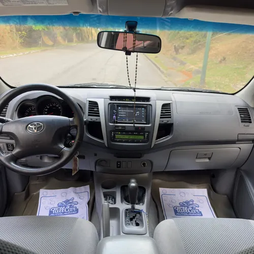 Toyota Hilux Kavak 2012 Verde Caracas