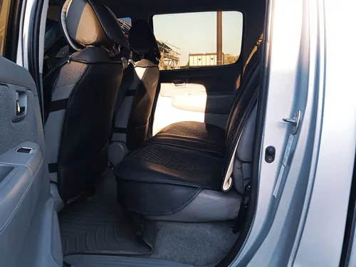 Toyota Hilux Kavak 2010 Plateado Caracas