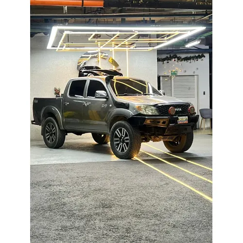 Toyota Hilux Kavak 2007 Gris Caracas