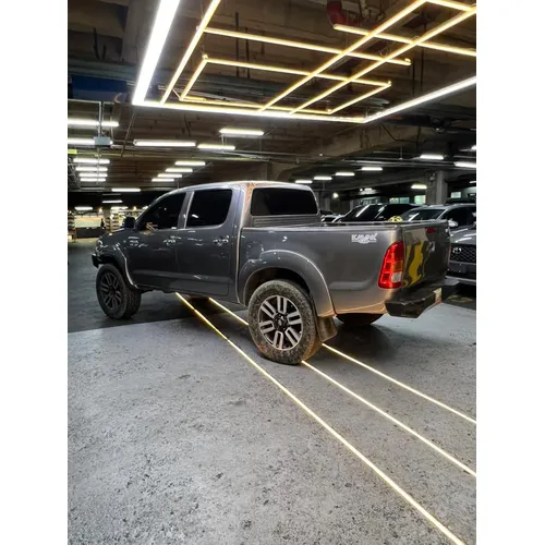 Toyota Hilux Kavak 2007 Gris Caracas