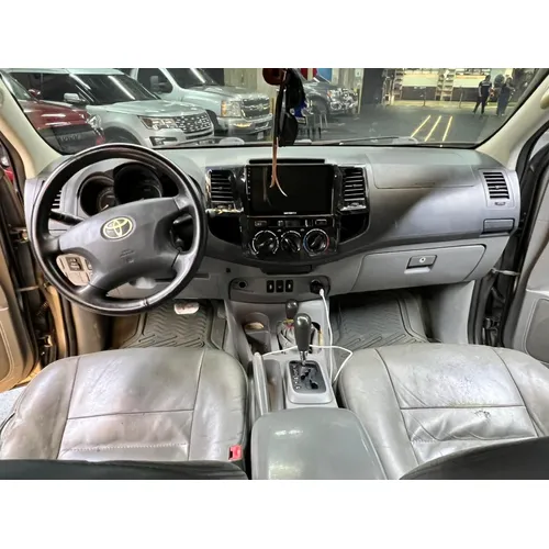 Toyota Hilux Kavak 2007 Gris Caracas