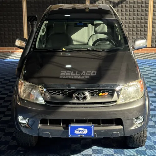 Toyota Hilux Kavak 2008 Gris Caracas