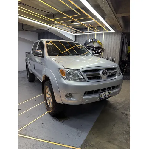 Toyota Hilux Kavak 2008 Gris Caracas