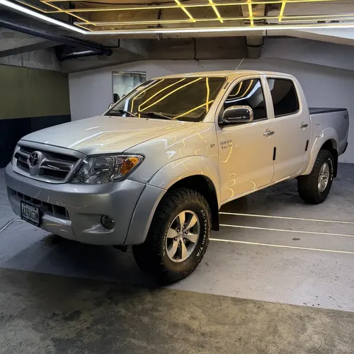 Toyota Hilux Kavak 2008 Gris Caracas