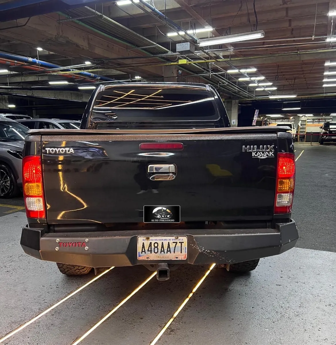 Toyota Hilux Kavak 2008 Negro Caracas