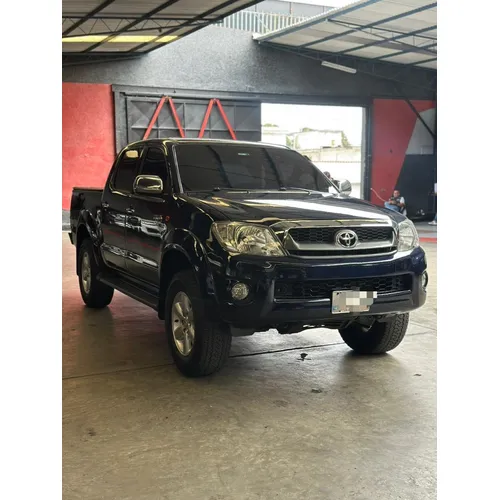 Toyota Hilux Kavak 2010 Azul Caracas