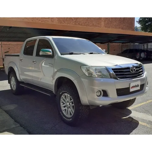 Toyota Hilux Kavak 2015 Plateado Caracas