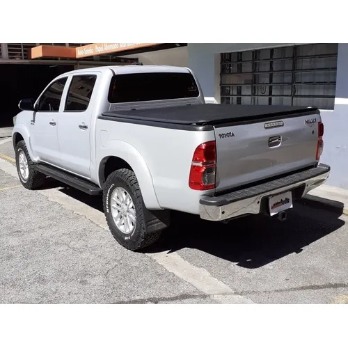 Toyota Hilux Kavak 2015 Plateado Caracas