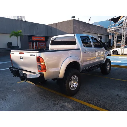 Toyota Hilux Kavak 2010 Plateado Caracas