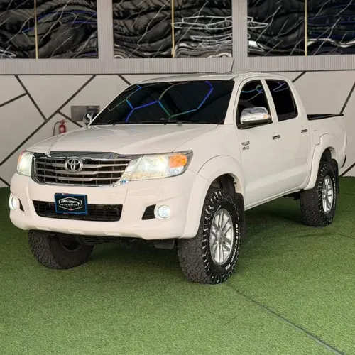 Toyota Hilux Kavak 2017 Blanco Caracas
