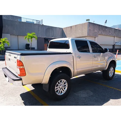 Toyota Hilux Kavak 2015 Beige Caracas