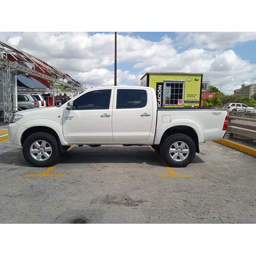Toyota Hilux Kavak 2009 Blanco Caracas