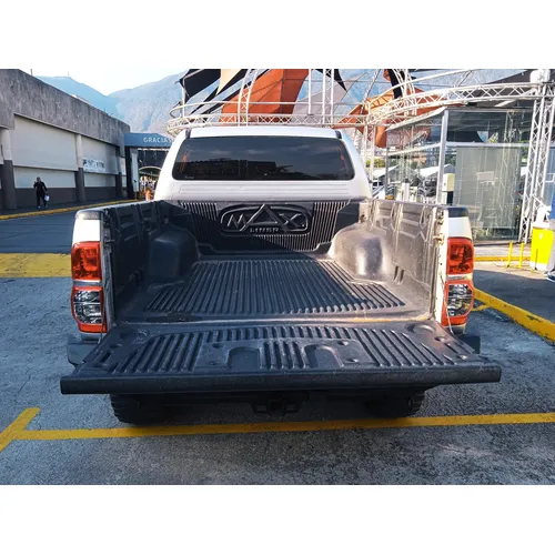Toyota Hilux Kavak 2010 Plateado Caracas