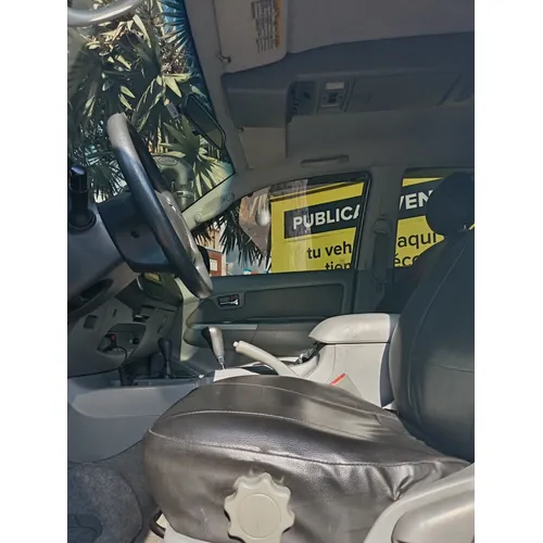 Toyota Hilux Kavak 2009 Blanco Maracay