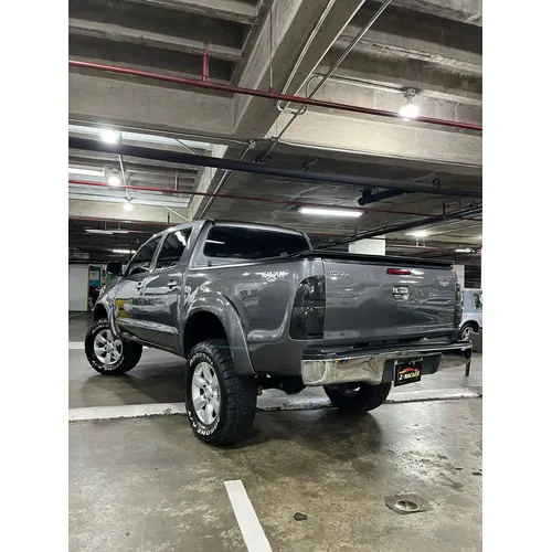 Toyota Hilux Kavak 2008 Gris Caracas