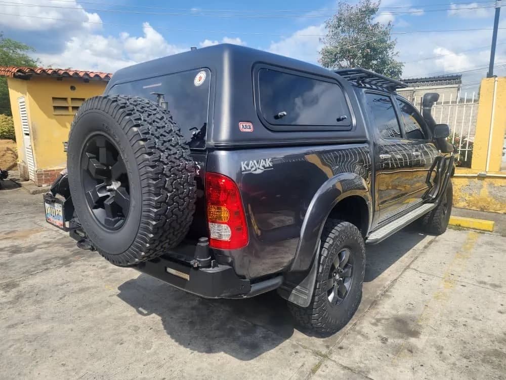 Toyota Hilux Kavak Automatica 4x4 2010 Gris