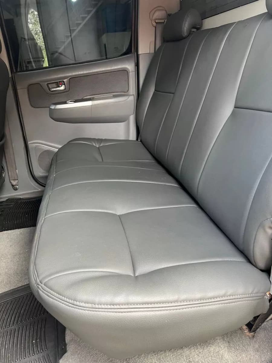 Toyota Hilux Kavak Modelo 2011 Dorado